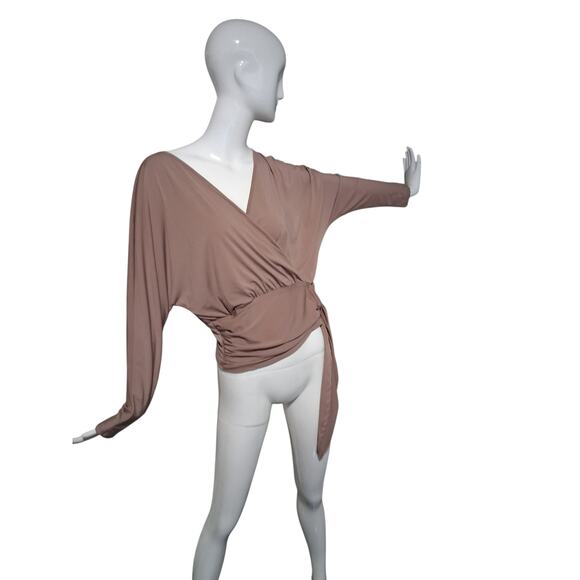 Willow & Root New Women's Medium Coquette Career Indie Surplice Side Tie Top - Picture 3 of 12